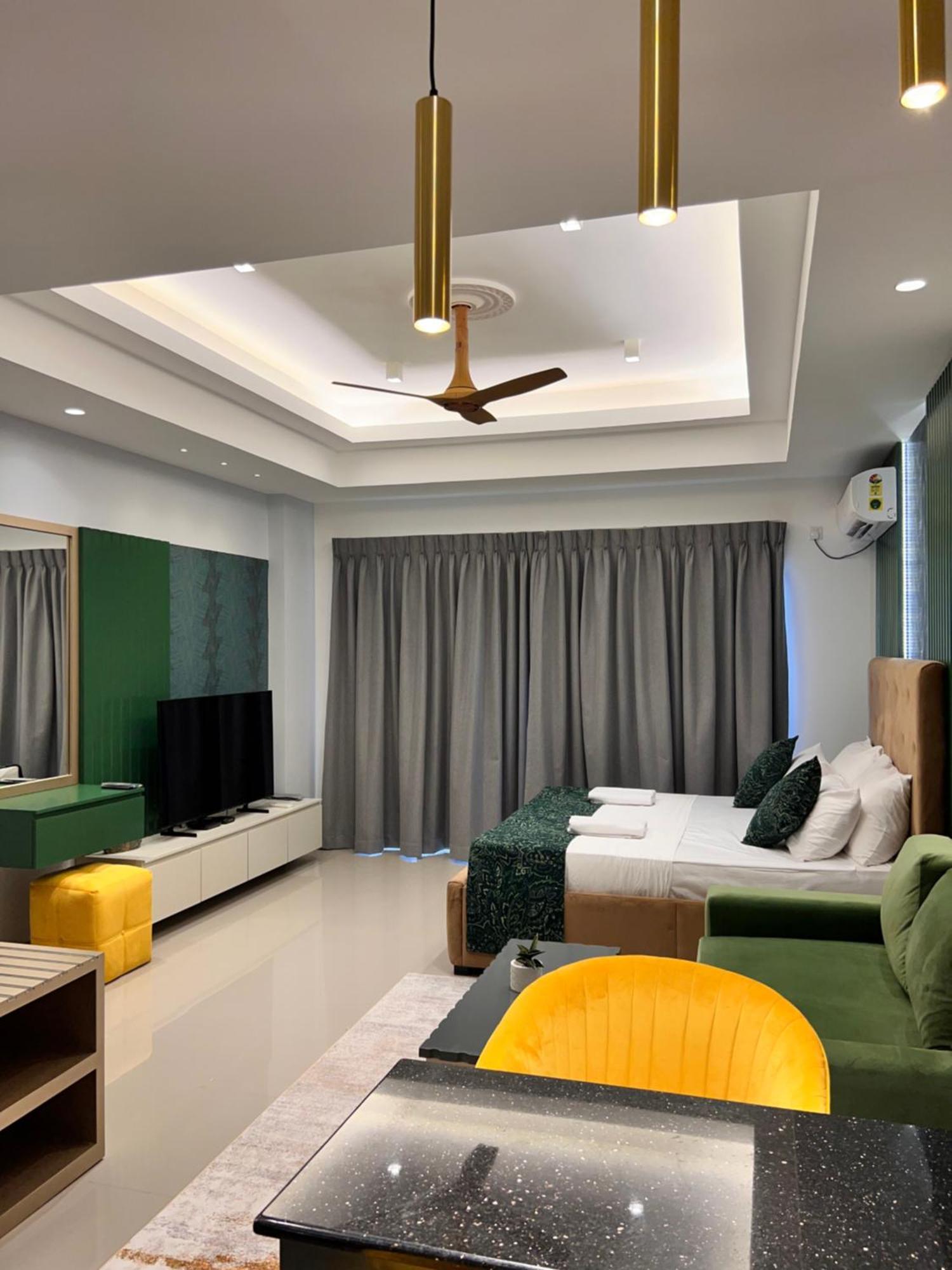Ocean Breeze Negombo- Tidesend Luxury Beach Apartments Kültér fotó